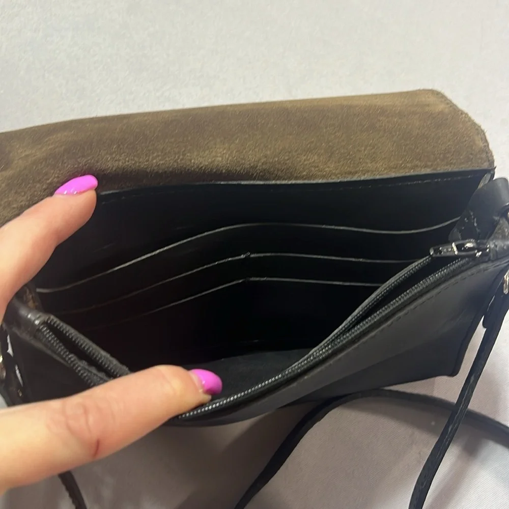 Nisolo Cleo convertible leather purse - Picture 6 of 12